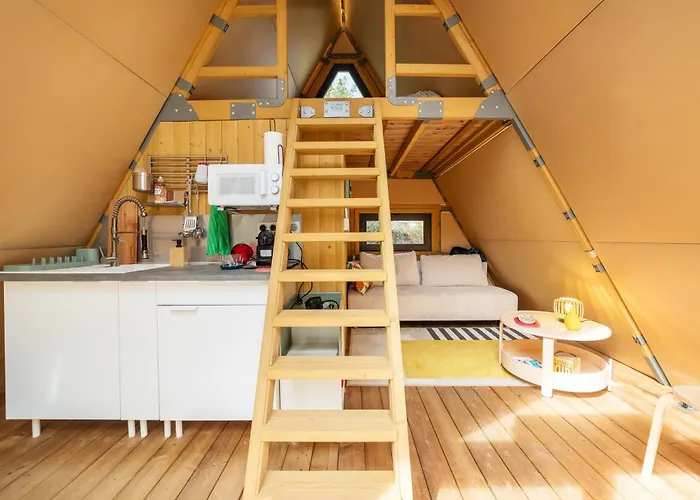 Апартаменты Tipi Glamp Marguerite Ле-Булу